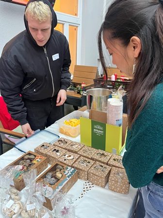 AdventEvent202411300065