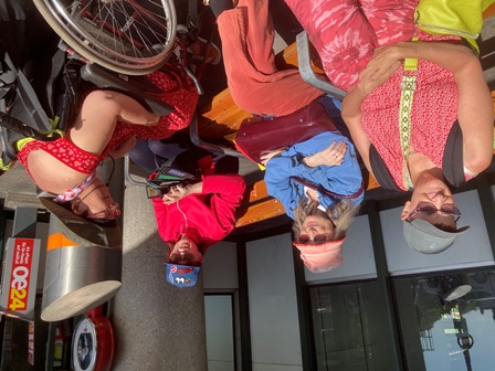 Maibaumsingen_amPlatz001